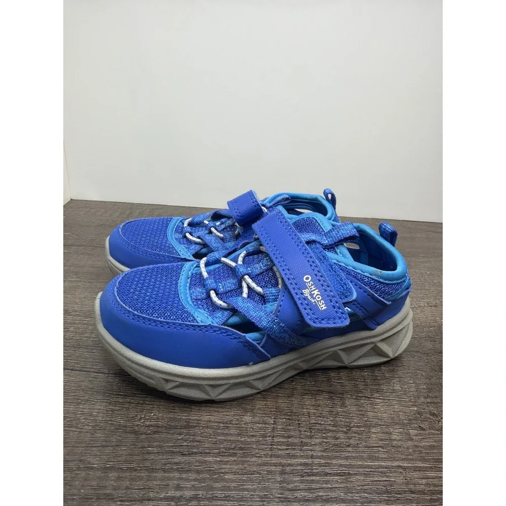 OshKosh Sandals Boys 10 Blue Mesh Closed Toe Athletic Water Sport EUC